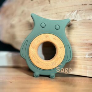 OWL- 100% Beech wood & Silicon Teether